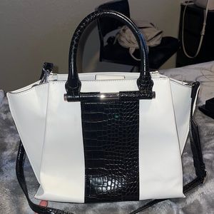 Nine west purse